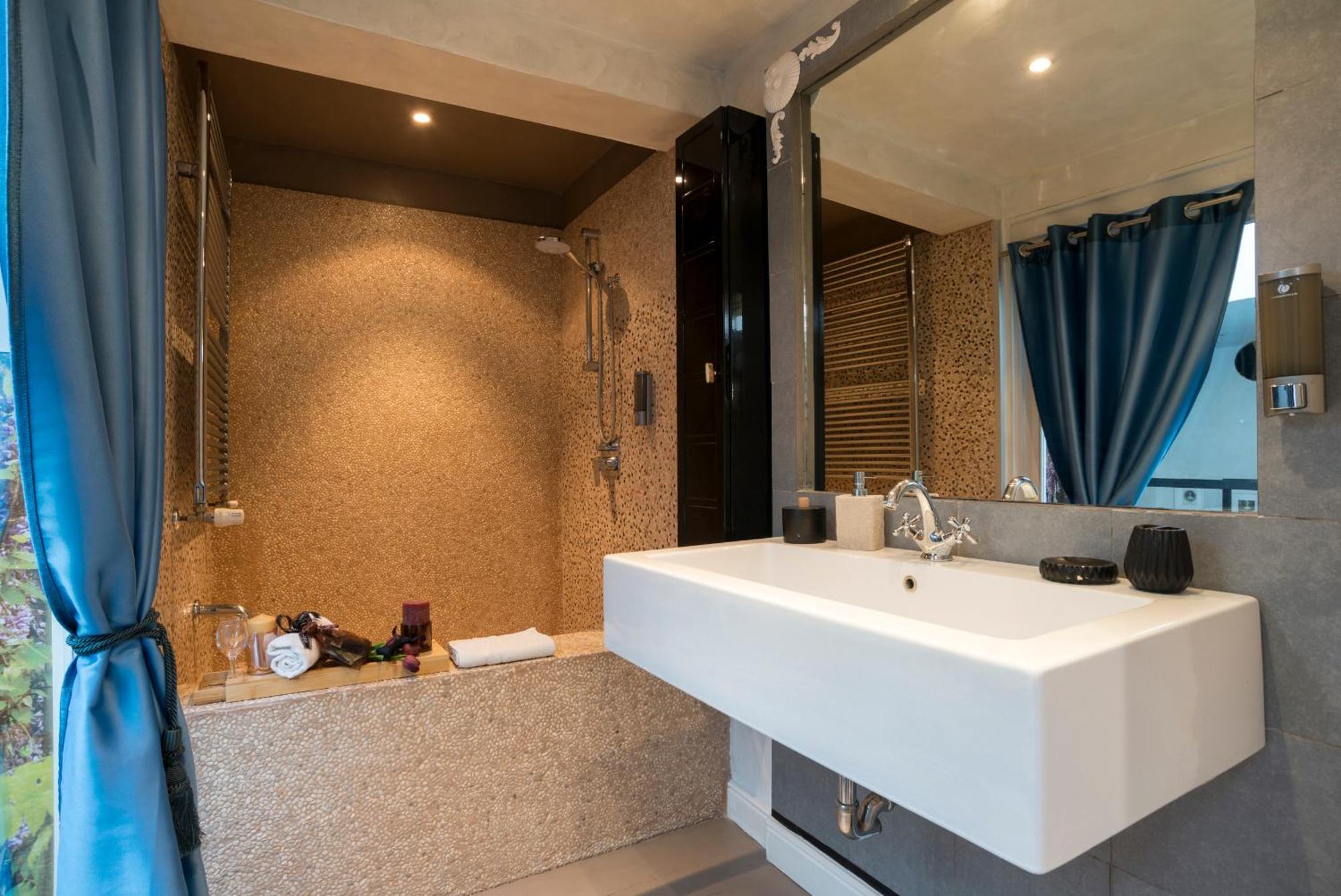 Luxury Piazza Di Spagna Escape With Terrace And Private Spa Rome Buitenkant foto